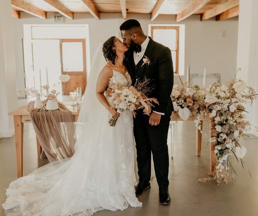 Joli Wedding